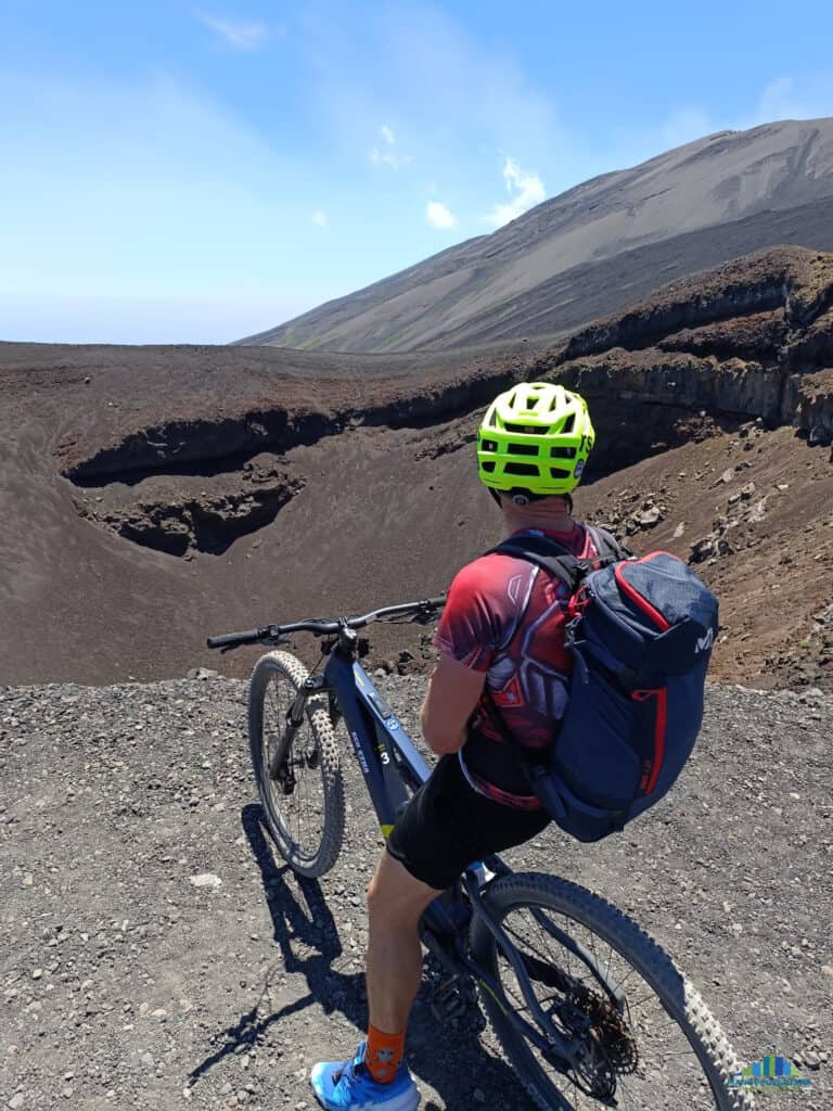 Crater 1809 Etna with e-bike